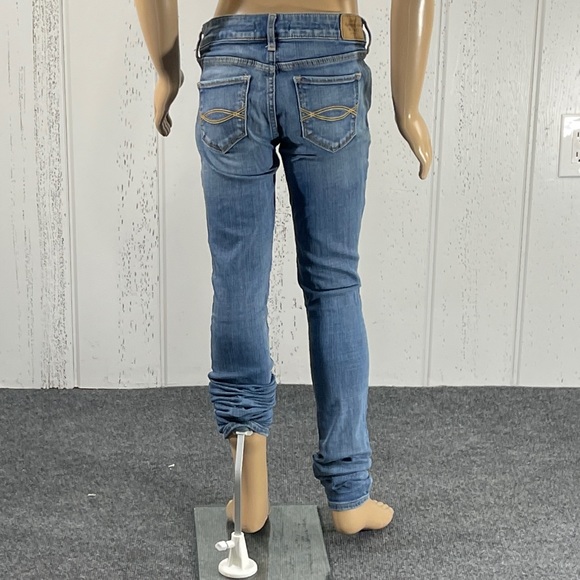 * Abercrombie & Fitch Junior’s Light Washed Skinny Jeans Sz 00R - Picture 6 of 14